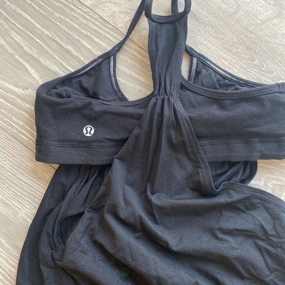 Lululemon Black Work Out Top - Picture 2 of 3
